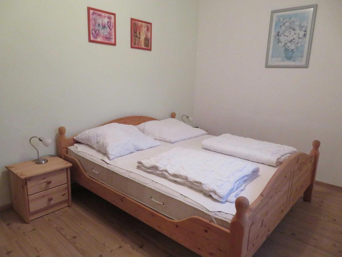 Pension Waldrose Sellin  Room photo