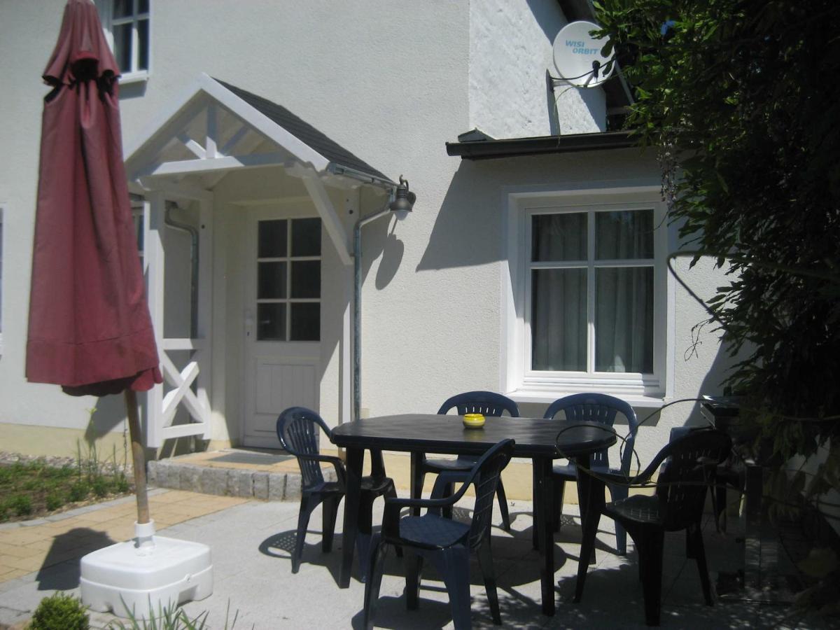 Pension Waldrose Sellin  Room photo